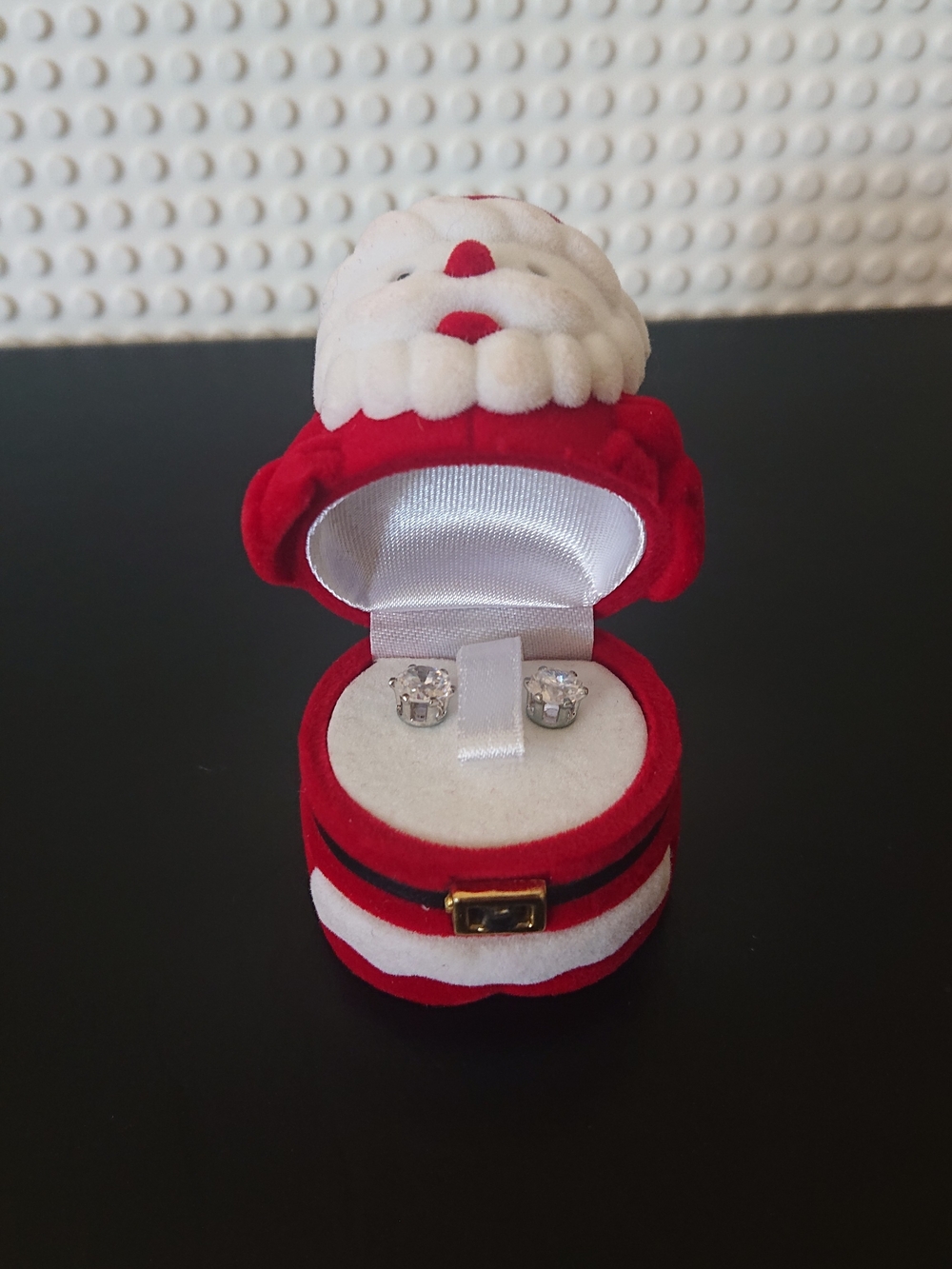 Faux Diamond Stud Earrings - Velvet Santa Claus 2.5" Box - X-Mas Christmas